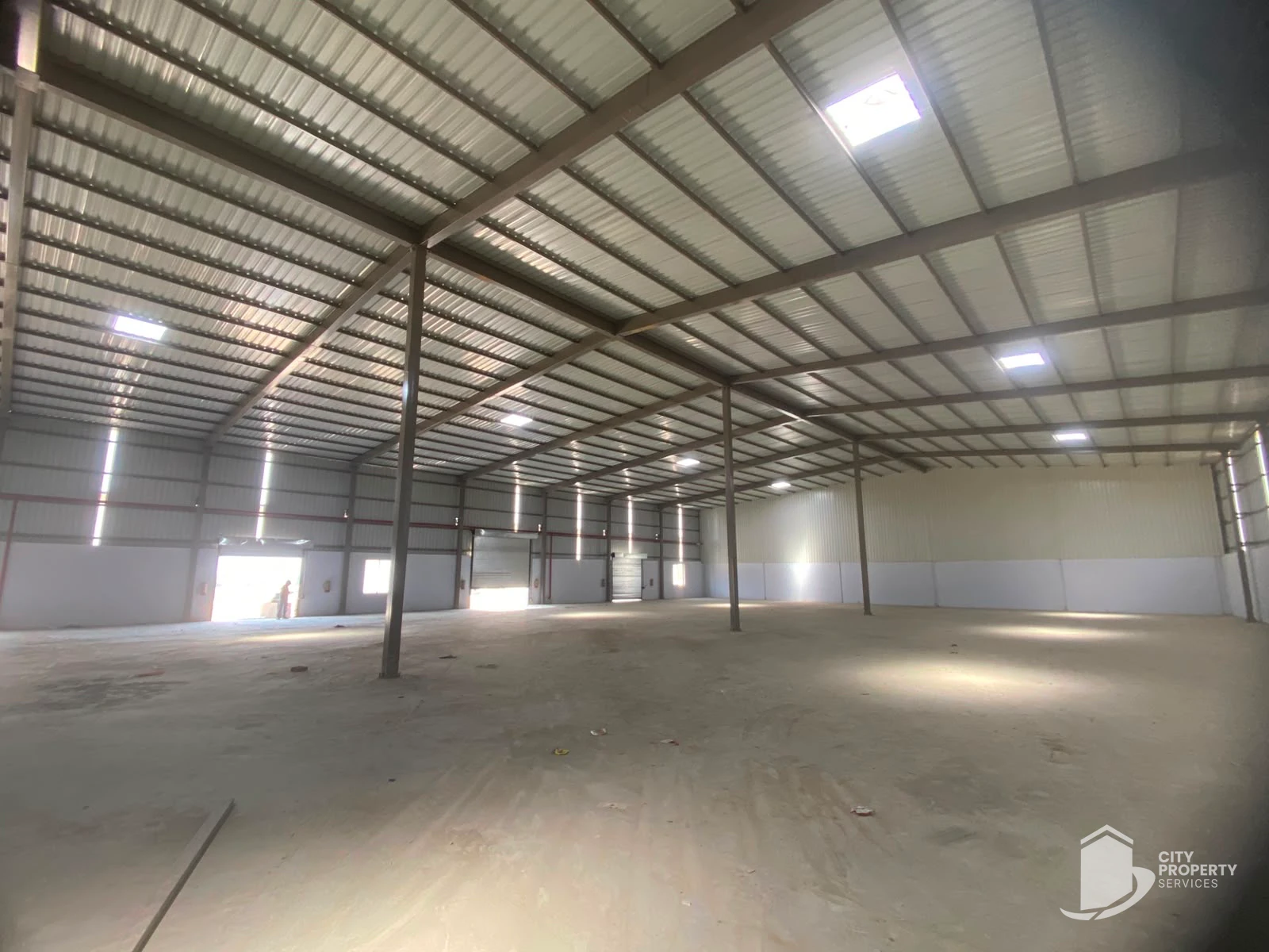 Warehouse in Kanera, Ahmedabad — interior view