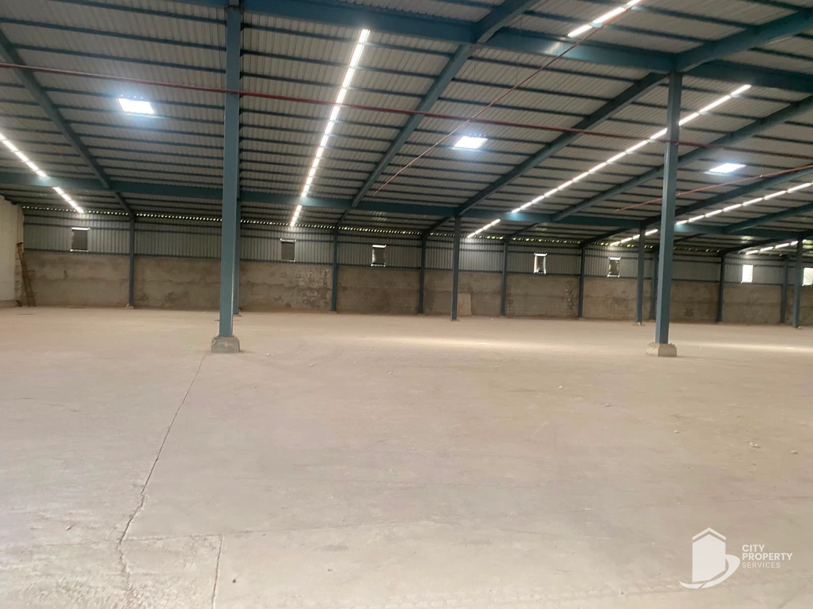 Warehouse in Aslali, Ahmedabad, interior view | City Property Services