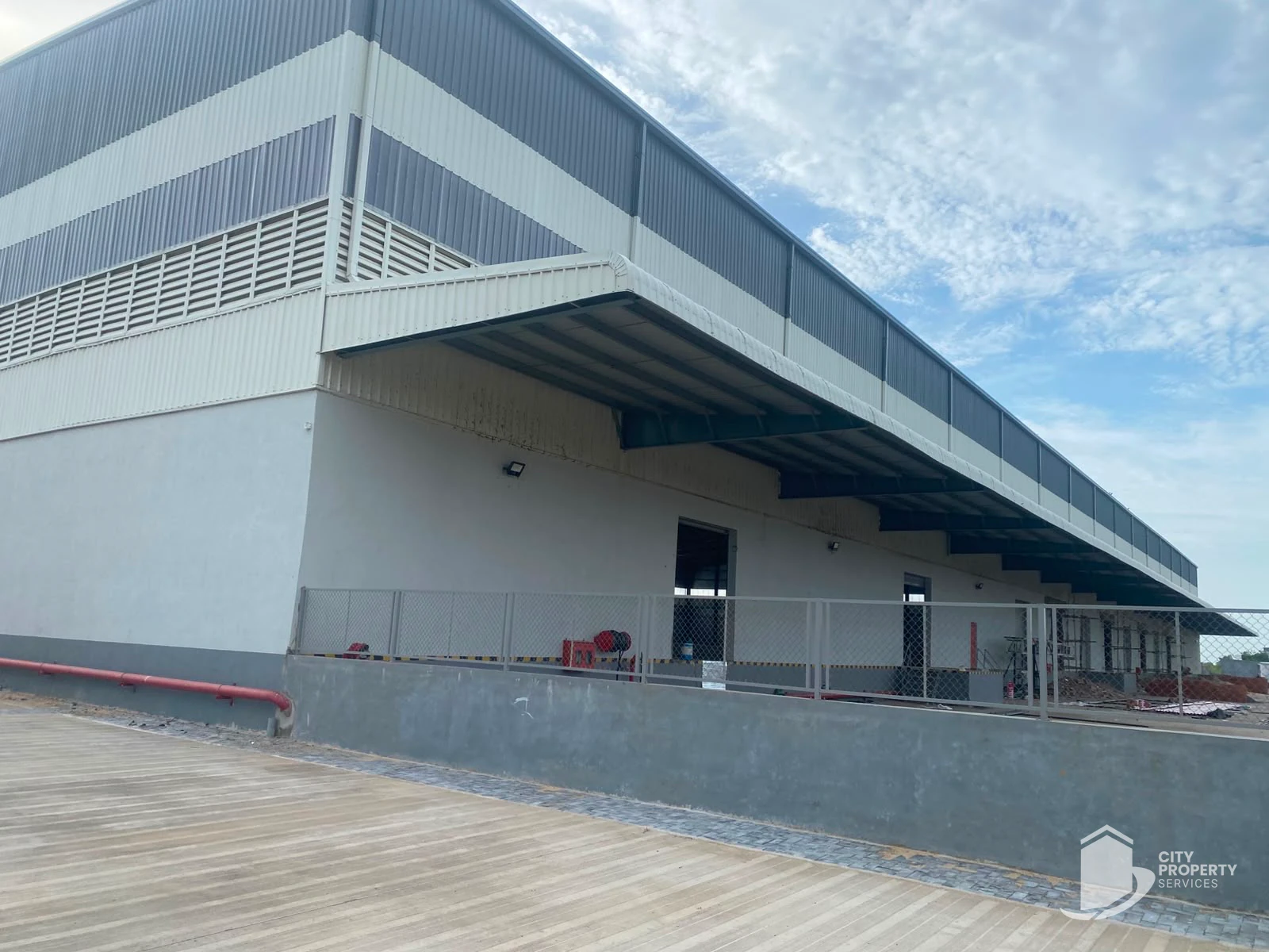 Warehouse in Aslali, Ahmedabad, exterior view | City Property Services