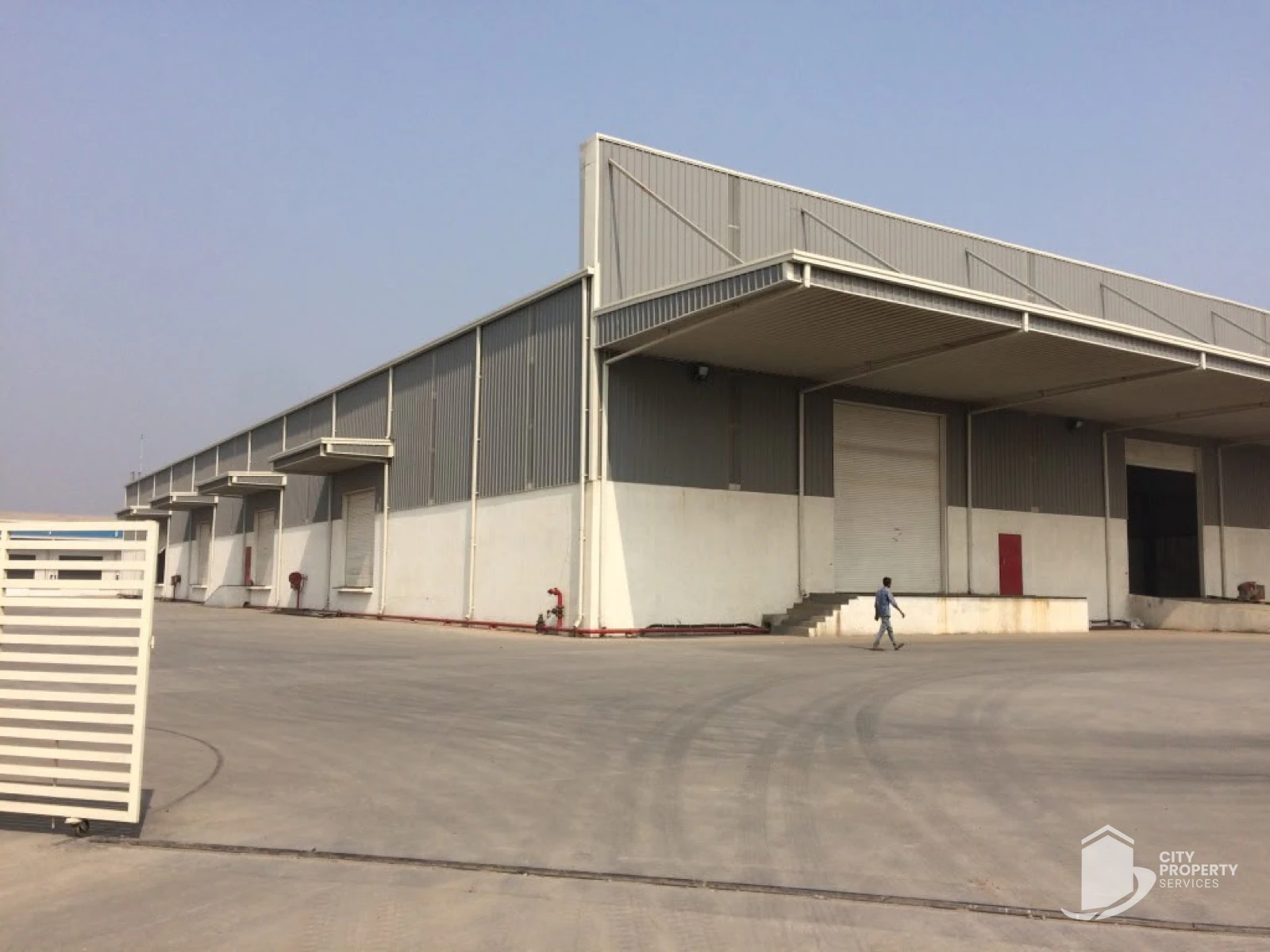 Warehouse in Aslali, Ahmedabad, exterior view | City Property Services