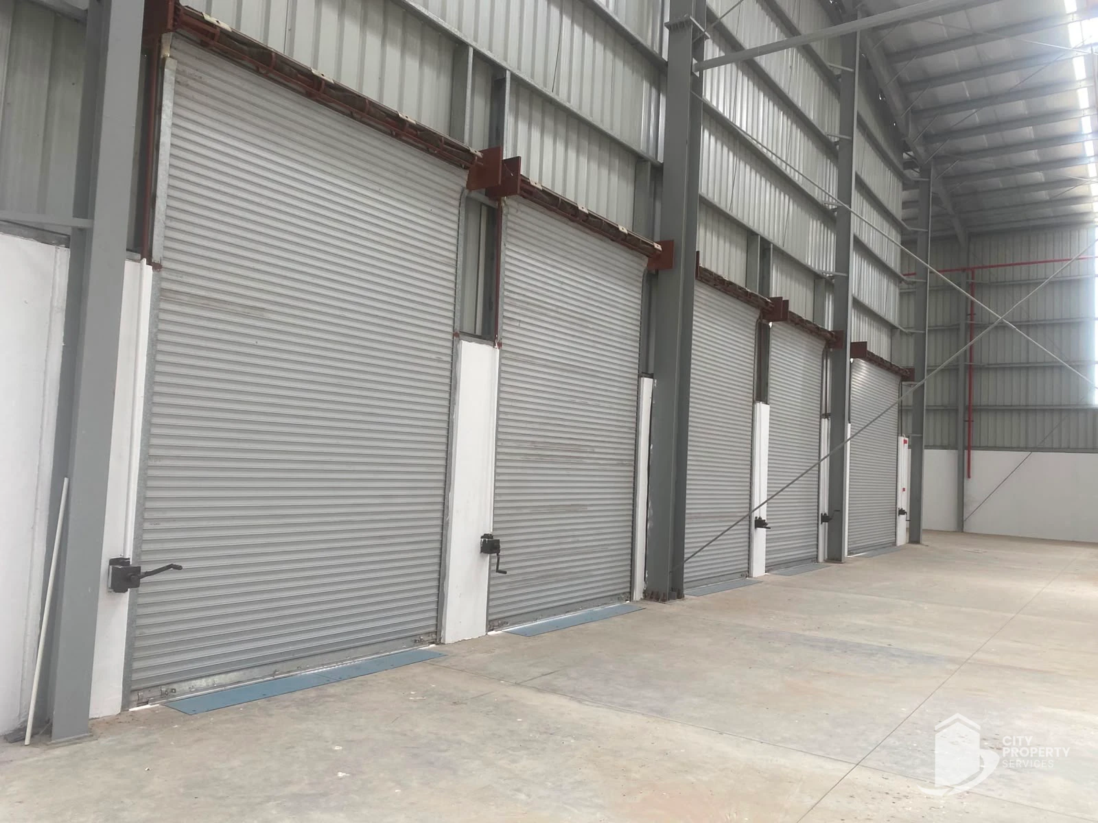 Warehouse in Kamod, Ahmedabad, interior view | City Property Services