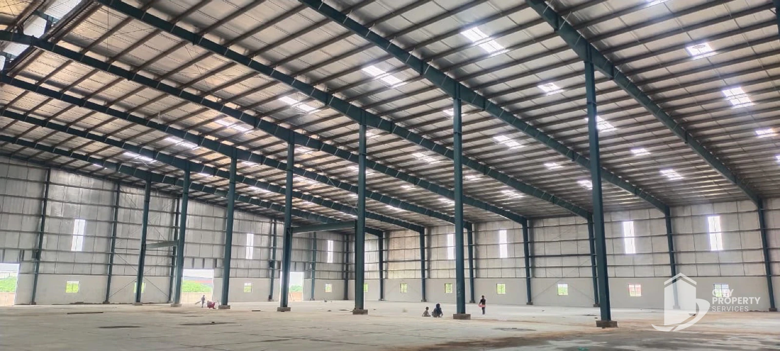 Warehouse in Kamod, Ahmedabad, interior view | City Property Services
