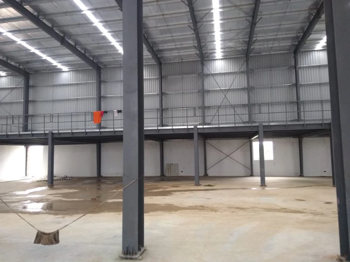 Warehouse in Kanera, Ahmedabad, interior view | City Property Services