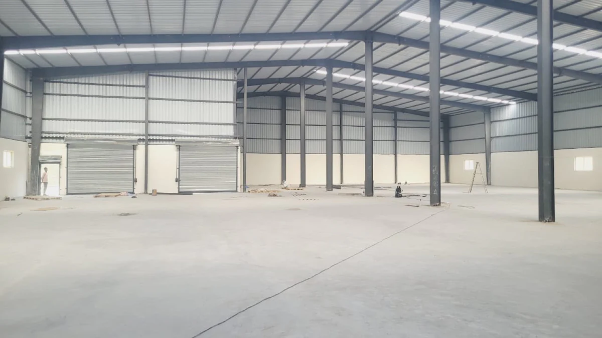 Warehouse in Moraiya, Ahmedabad, interior view | City Property Services