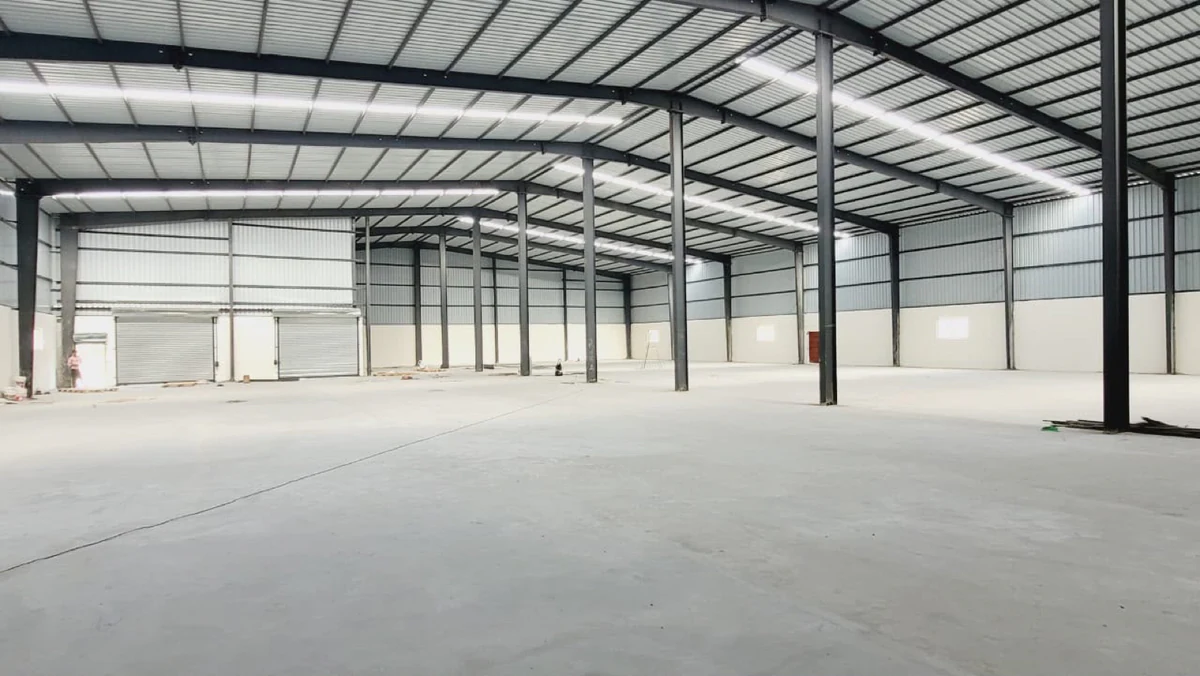 Warehouse in Vadala, Ahmedabad, interior view | City Property Services
