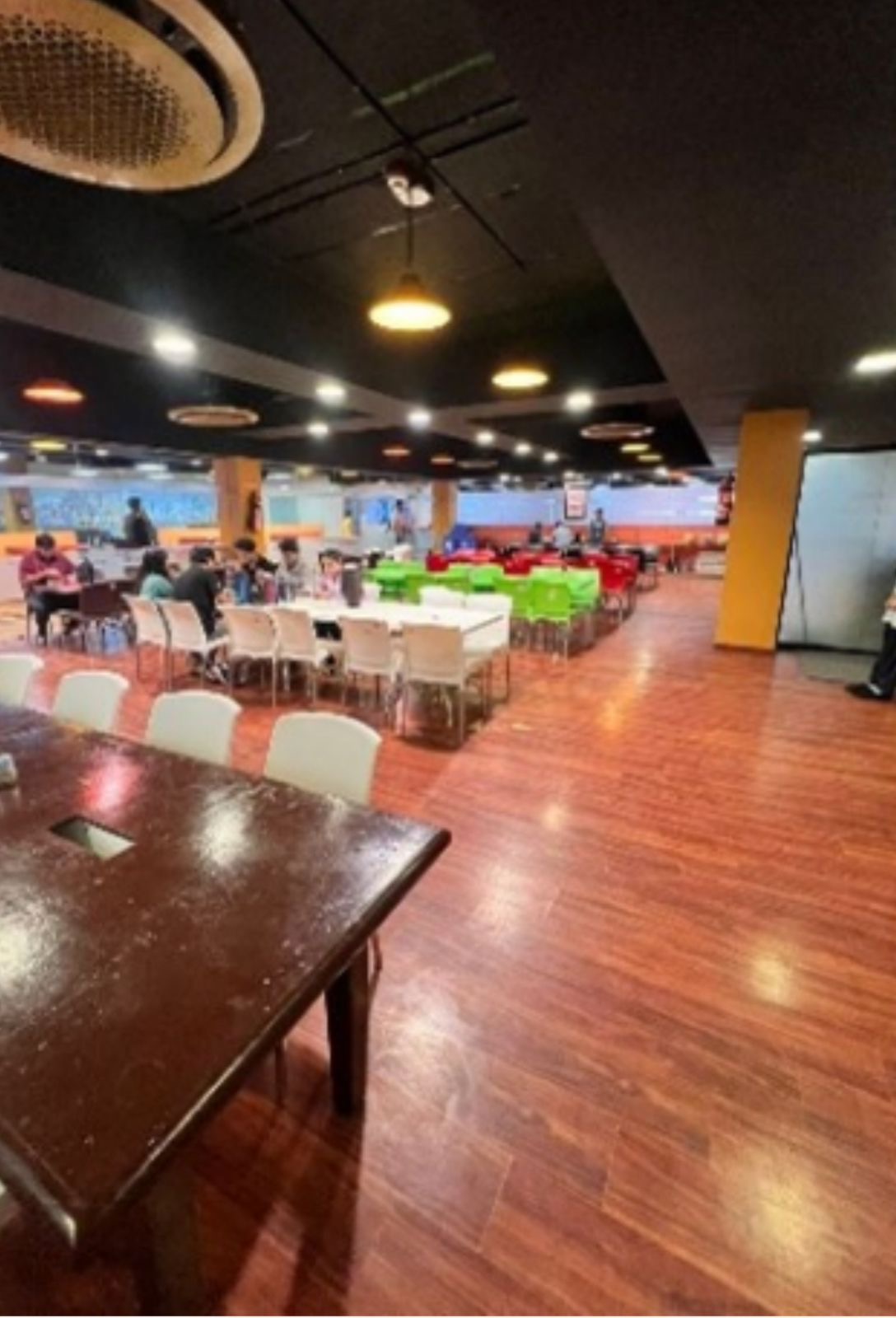 The Acropolis Mall office in SG Highway, Ahmedabad