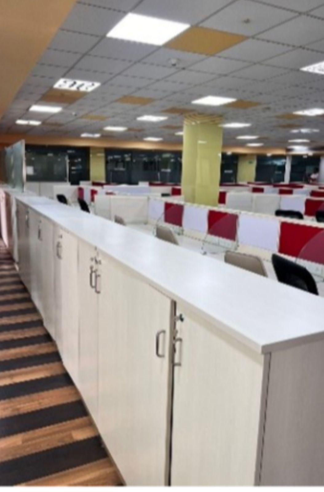 The Acropolis Mall office in SG Highway, Ahmedabad