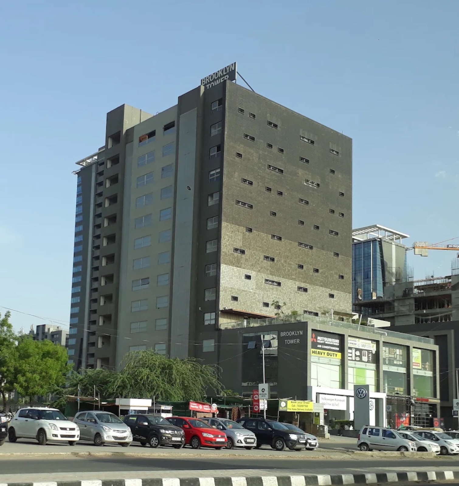 Brooklyn Tower, Makarba — commercial property photo