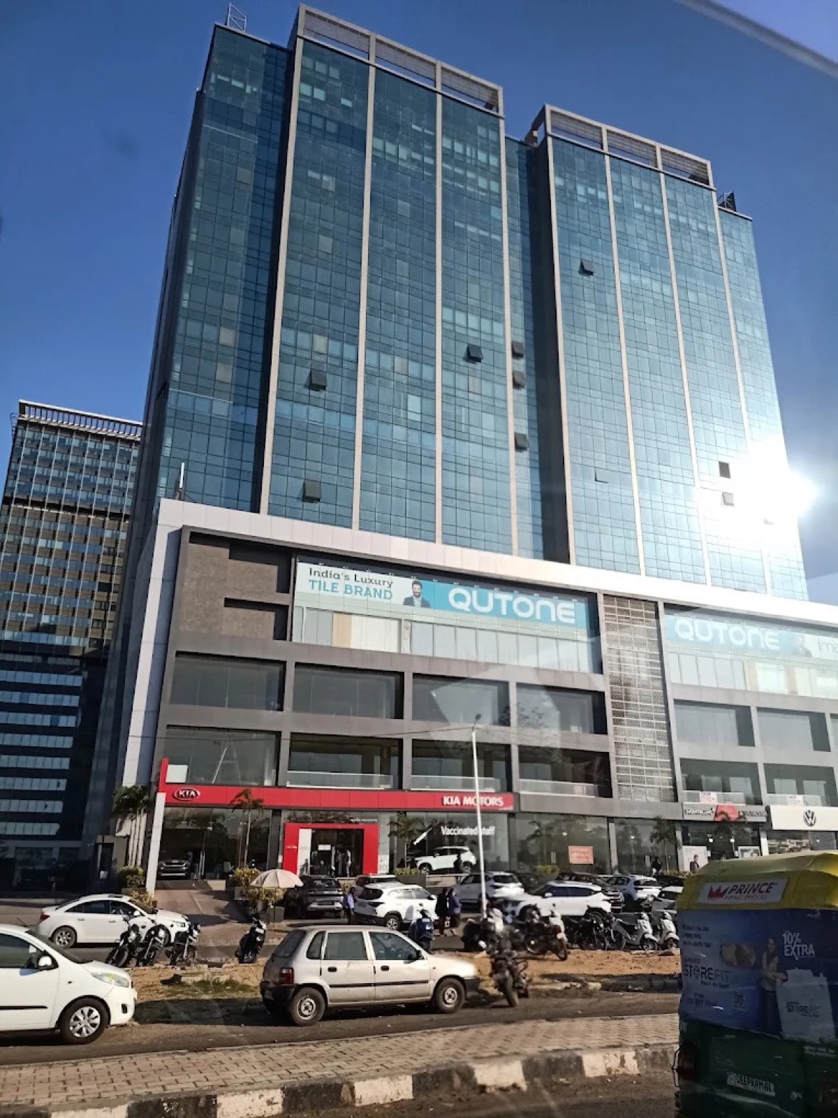 Brooklyn Tower, Makarba — commercial property photo
