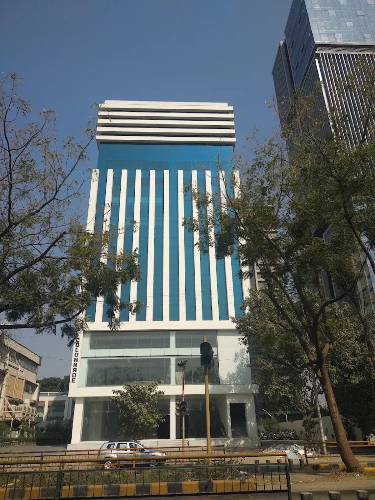 Colonnade, Ambli — commercial property photo