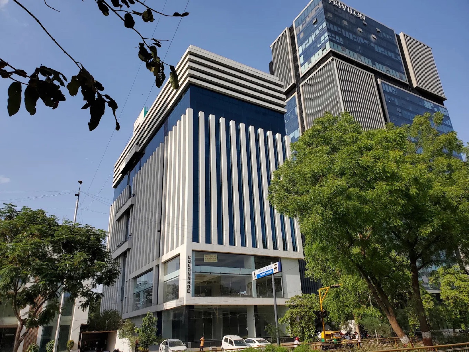 Colonnade, Ambli — commercial property photo