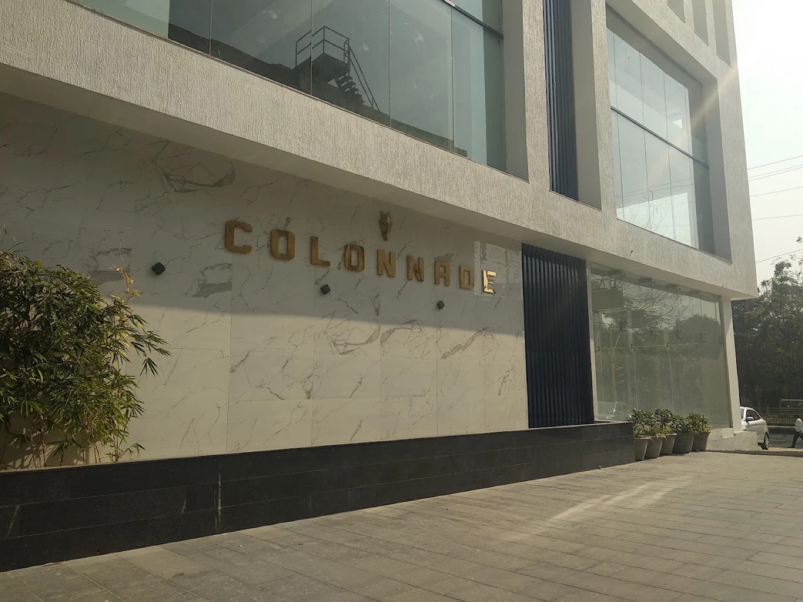 Colonnade, Ambli — commercial property photo