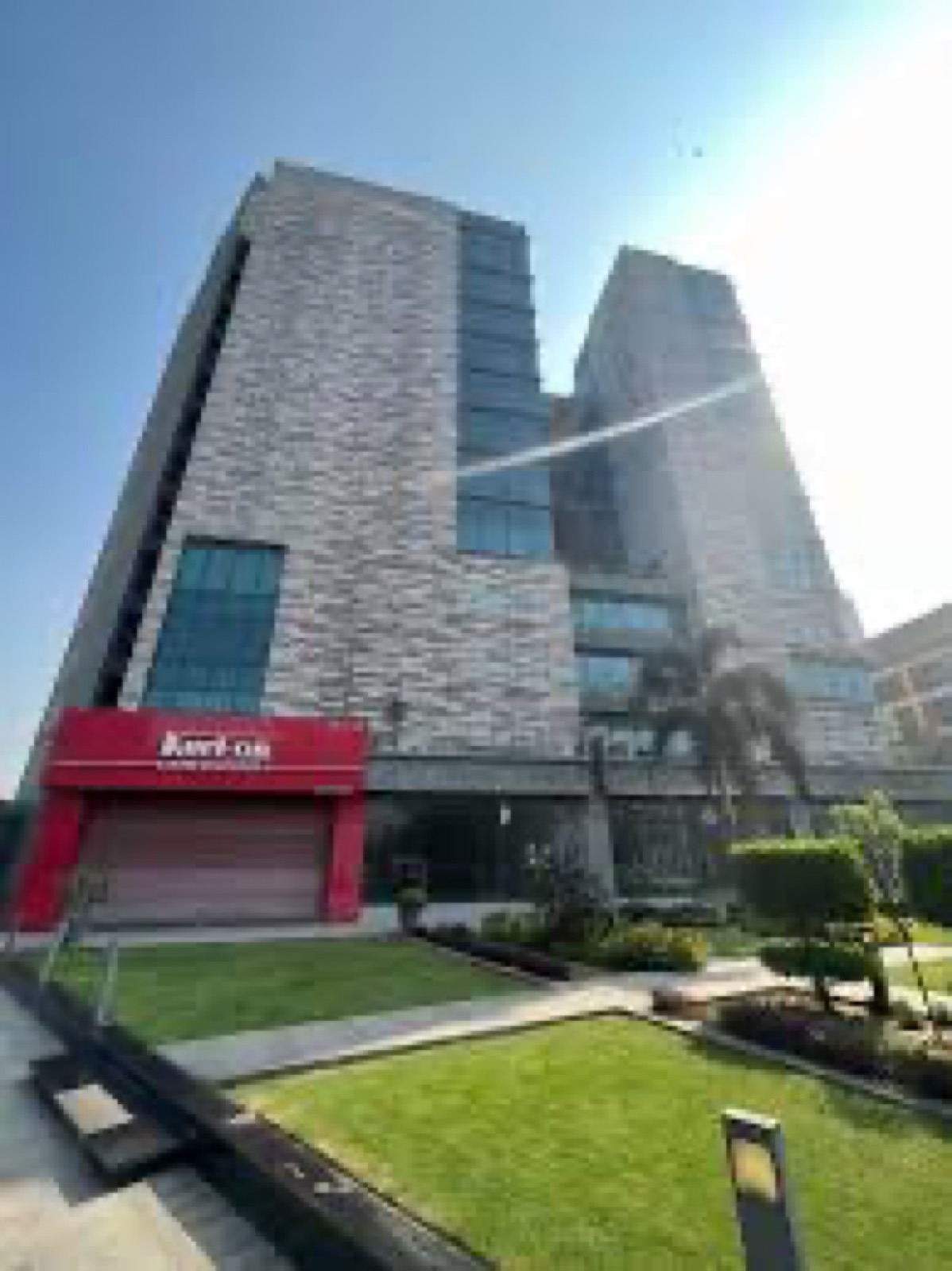 Earth Arise office in SG Highway, Ahmedabad