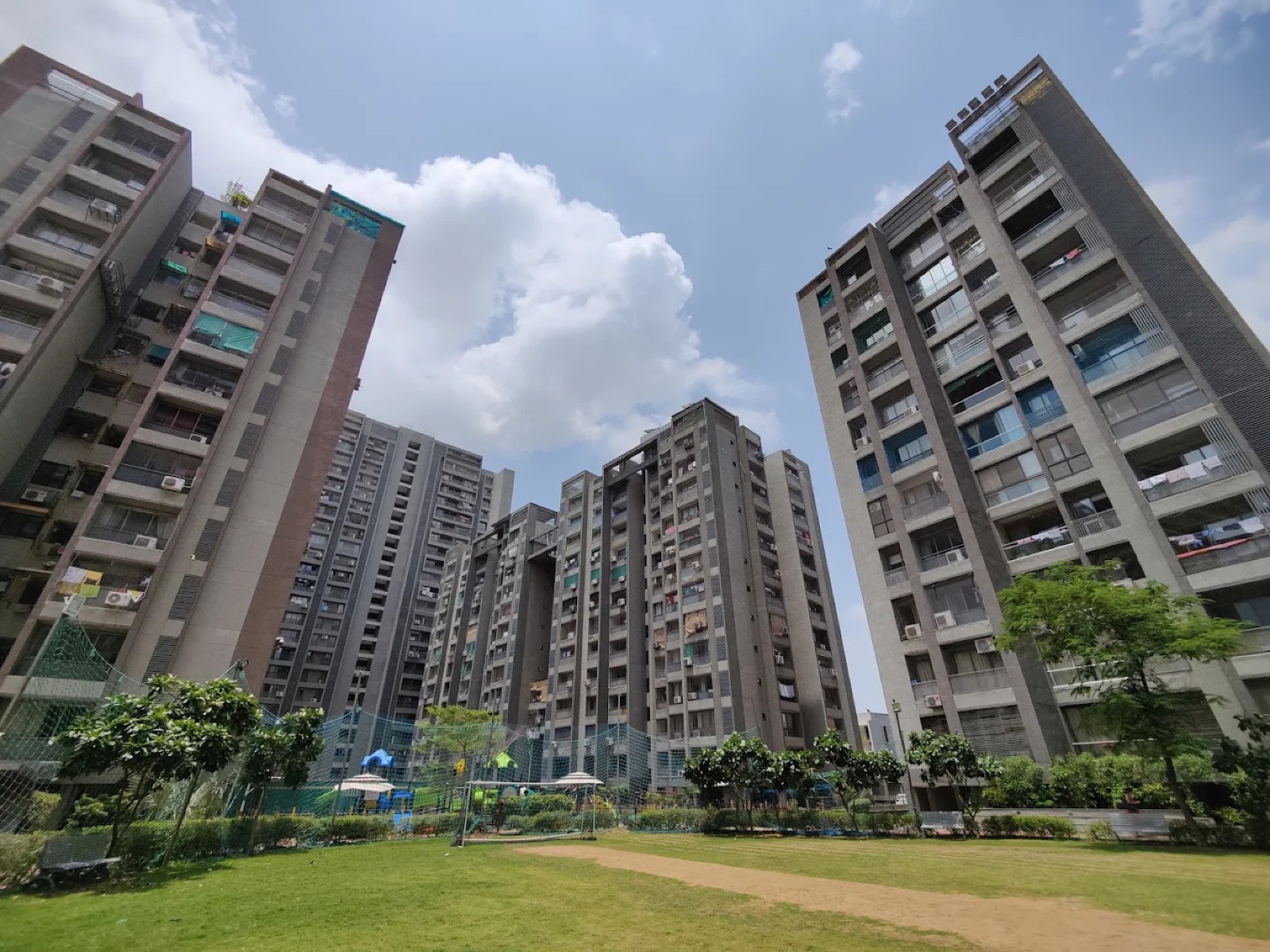 Iscon Platinum, Bopal — project photo