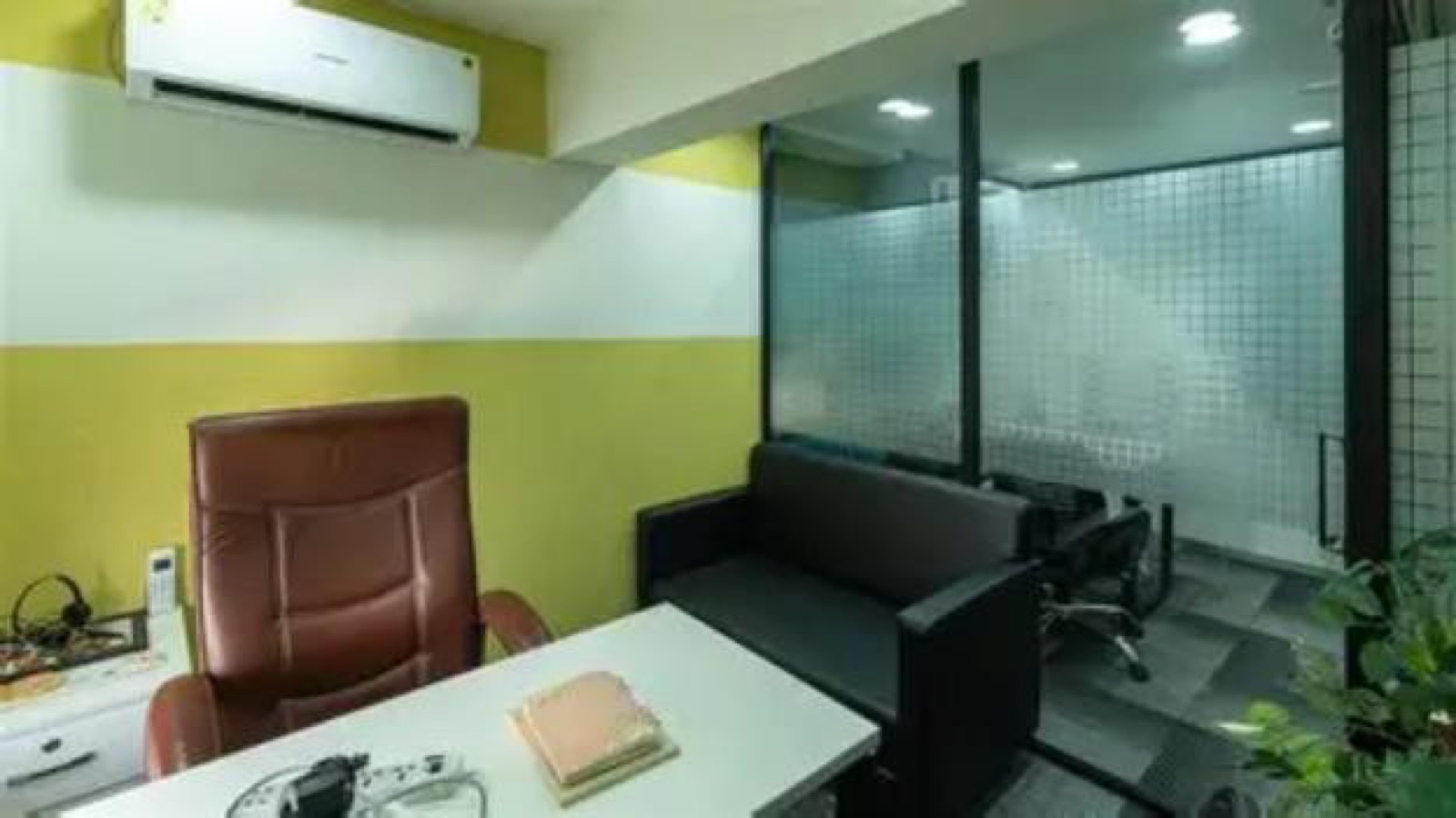 Maradia Plaza office in Navrangpura, Ahmedabad