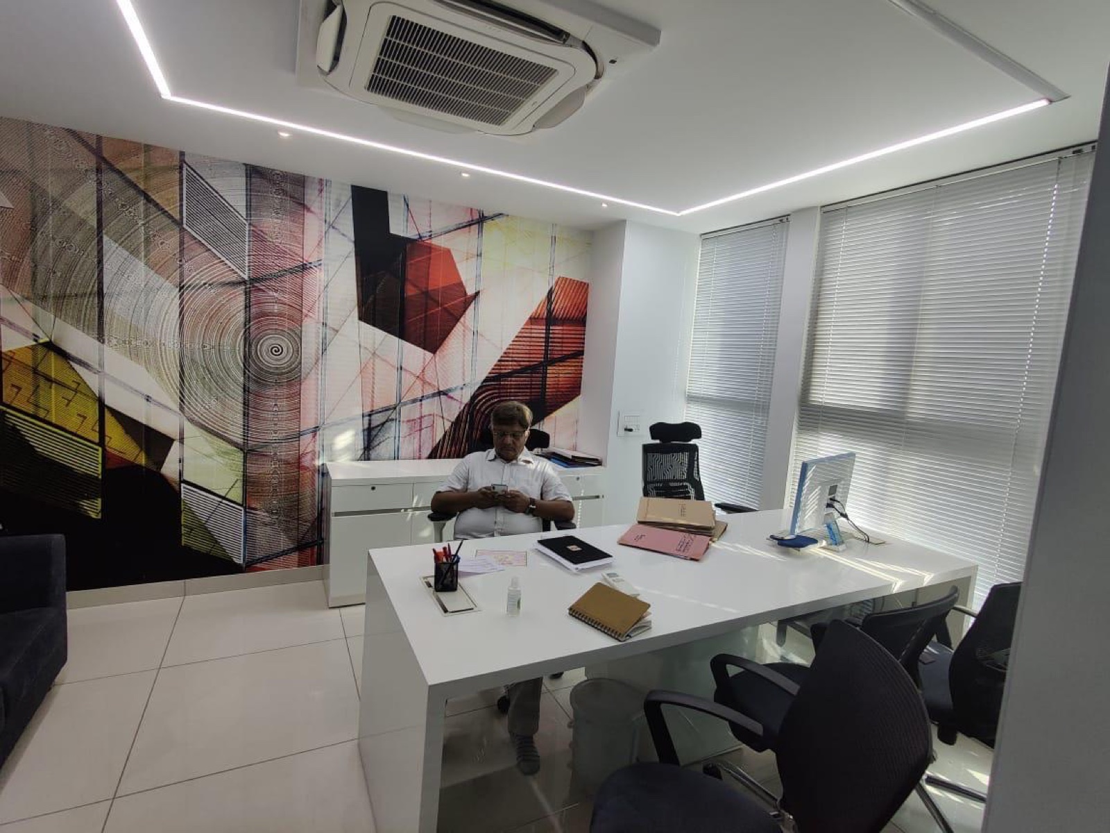 Ratnakar Nine Square, Vastrapur — commercial property photo