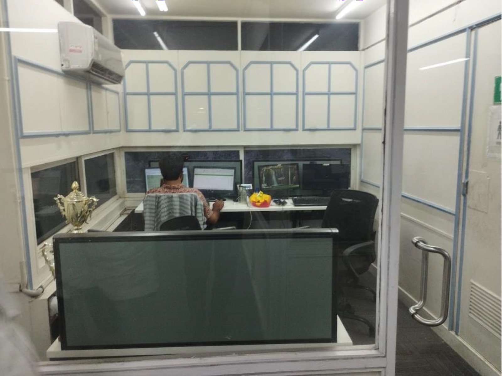 Sakar Two office in Ellis Bridge, Ahmedabad