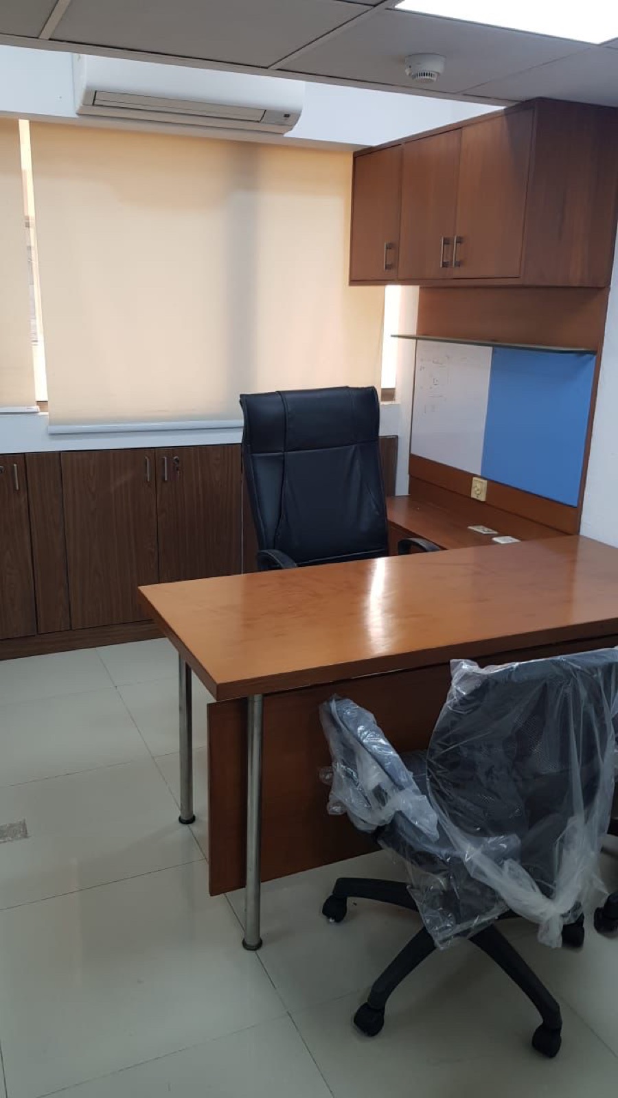 Sapath 4, SG Highway — commercial property photo