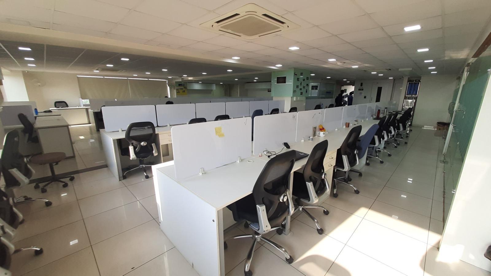 Sheth Corporate Park, Ellis Bridge — commercial property photo