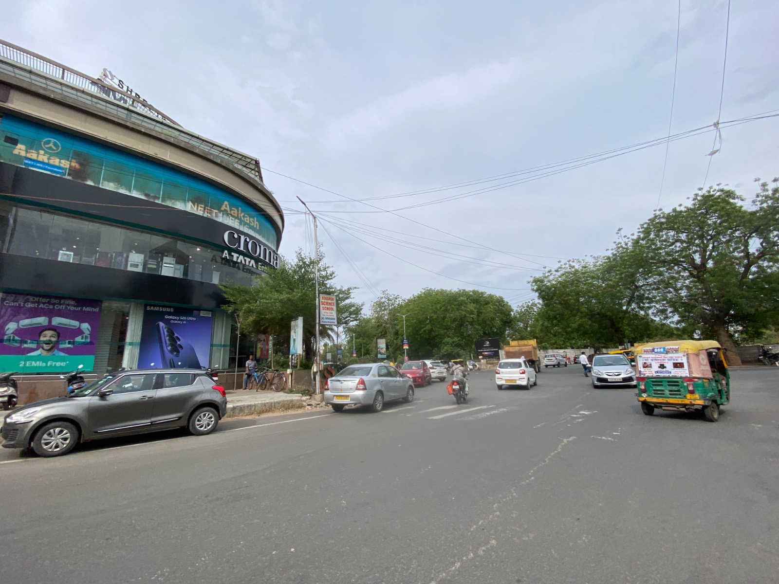 Shreeya Amalga showroom in Thaltej, Ahmedabad
