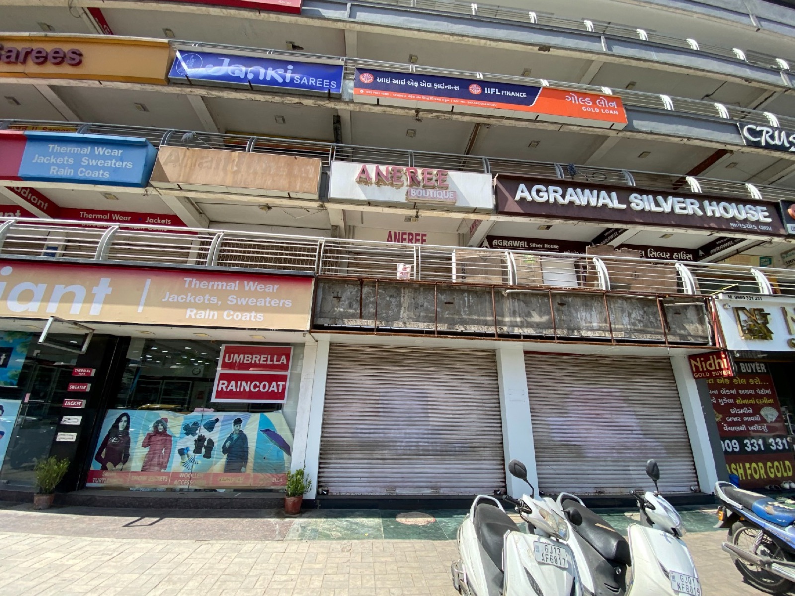 Siddhivinayak Complex in Satellite, Ahmedabad