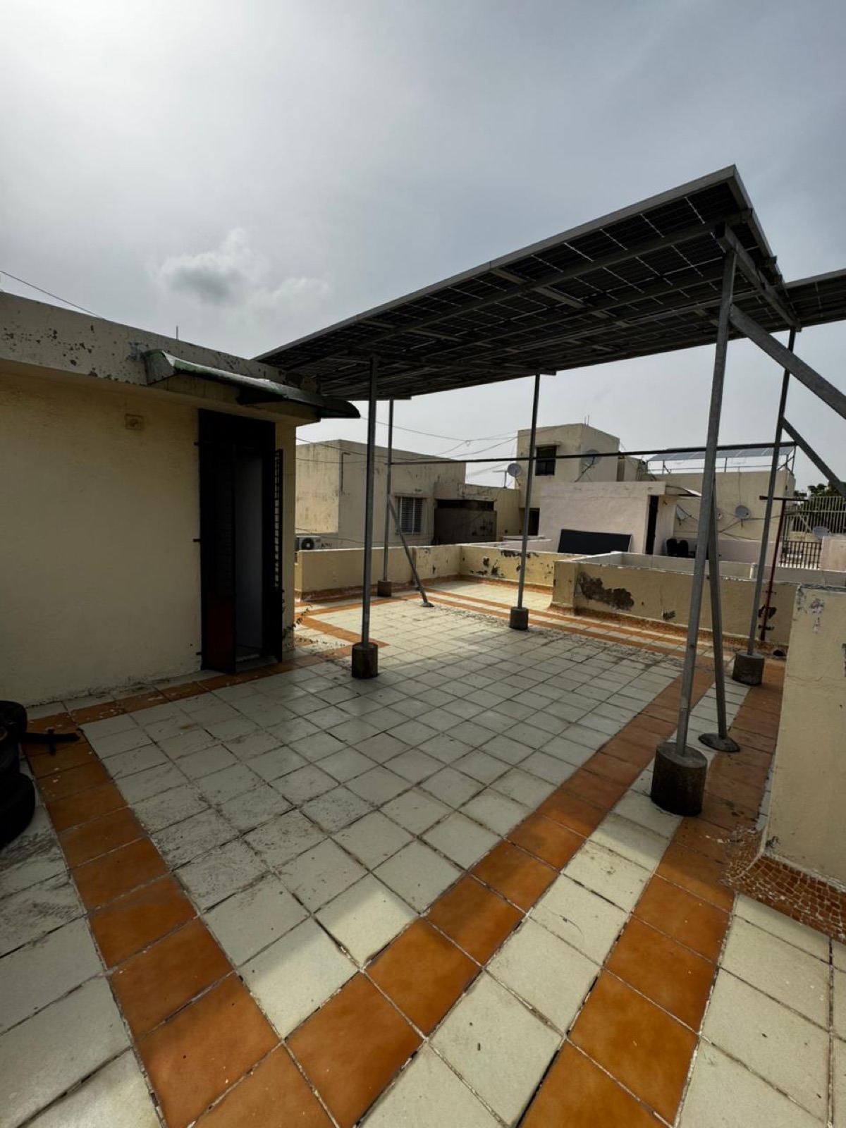Siesta Dwelling in Thaltej, Ahmedabad