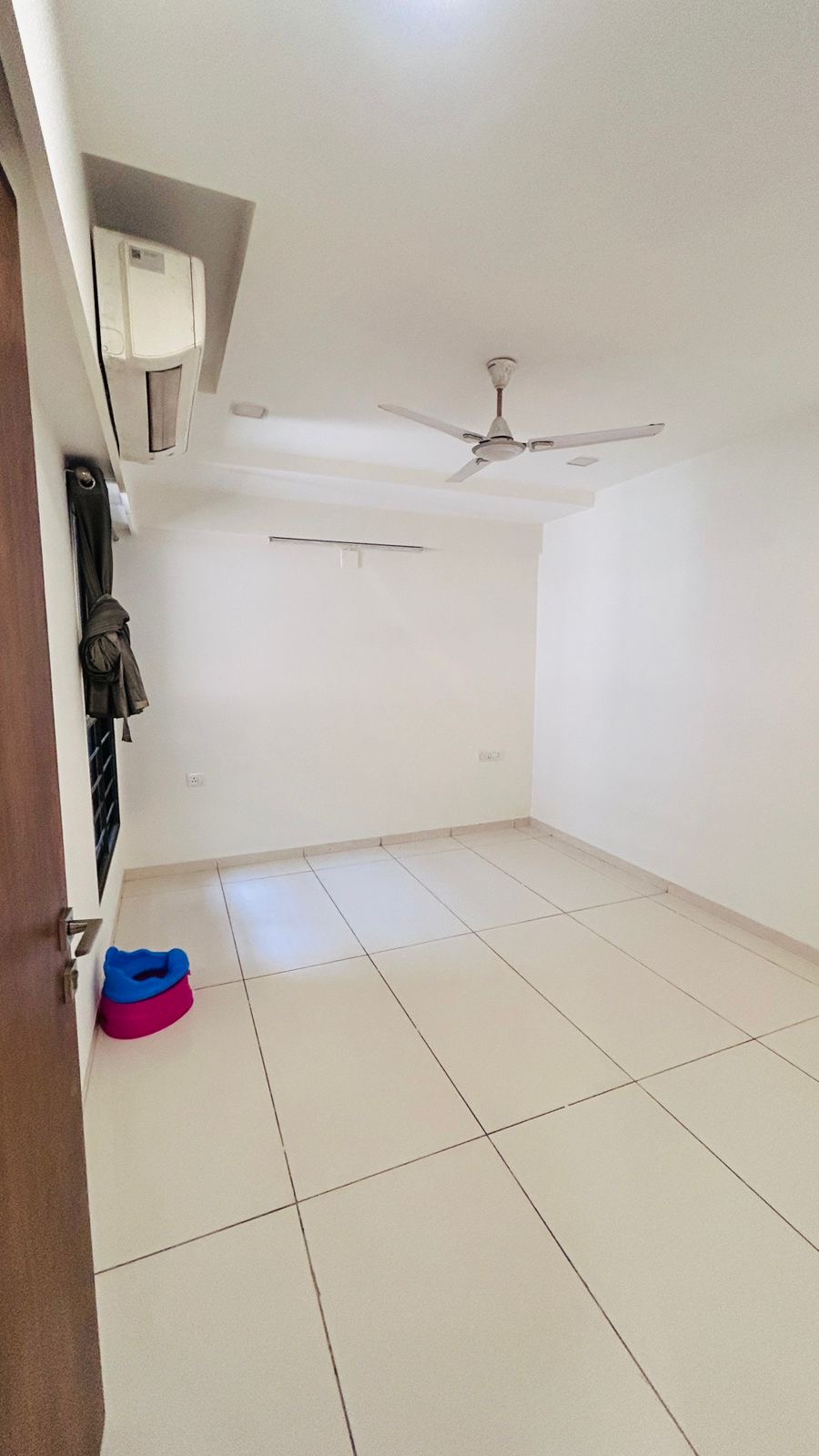Visionnair in Bodakdev, Ahmedabad
