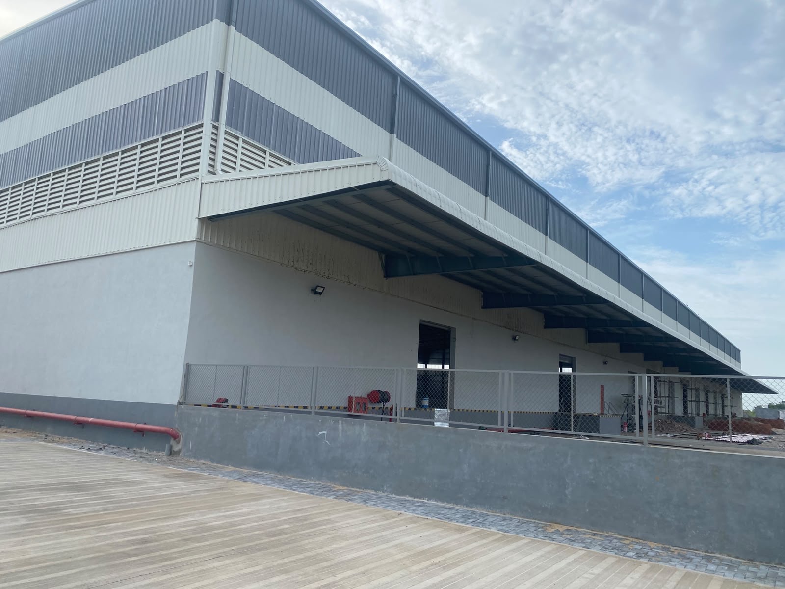 Warehouse in Aslali, Ahmedabad — exterior view