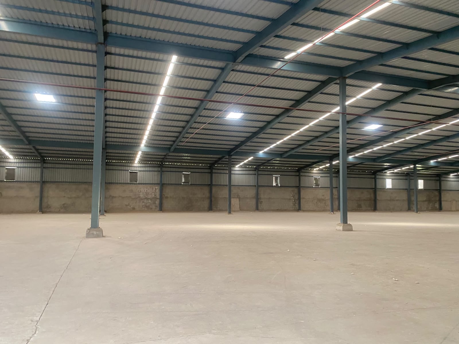 Warehouse in Pinglaj, Ahmedabad — interior view