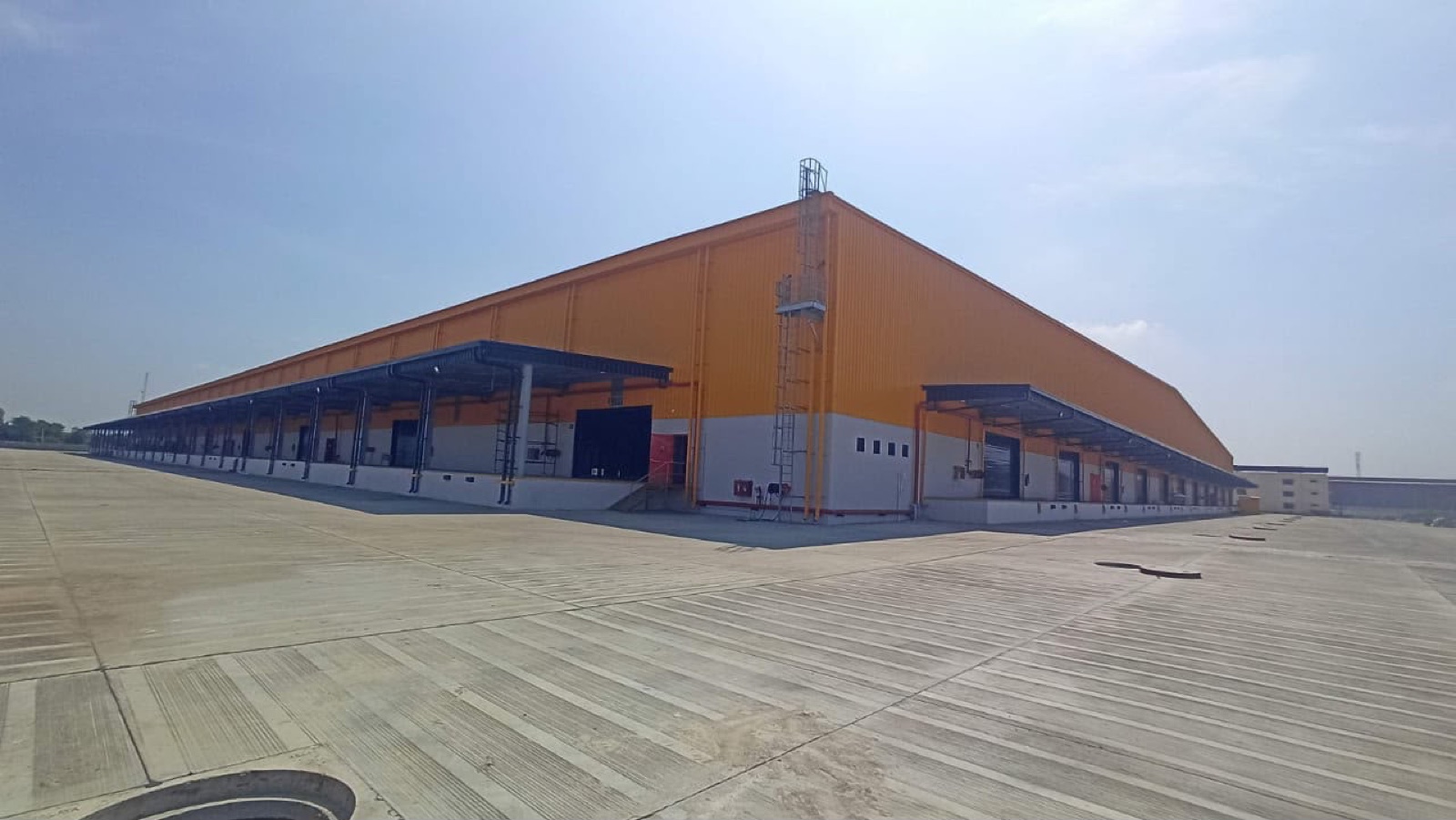 Warehouse in Rajoda, Ahmedabad — exterior view