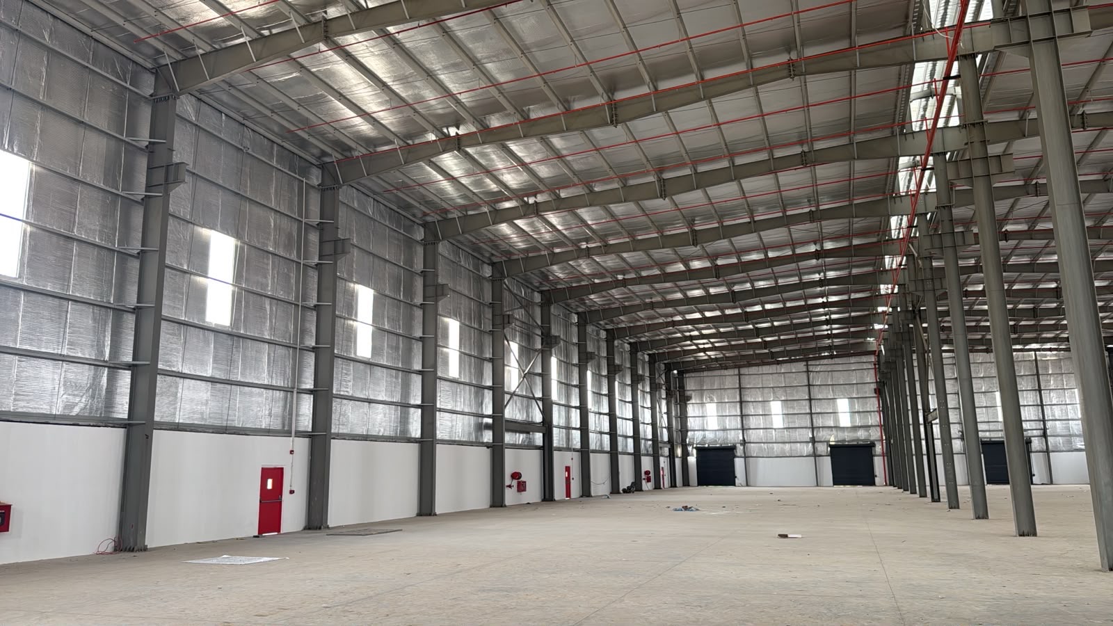 Warehouse in Vasai, Ahmedabad — interior view